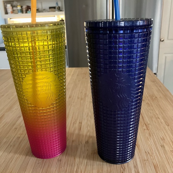 Starbucks tumblers - Picture 4 of 4